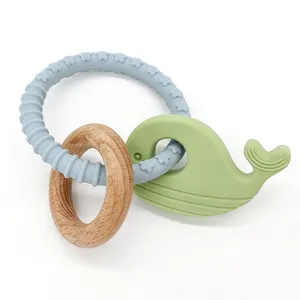 Pabrik BPA gratis 6 bulan anak-anak sensorik autisme mainan gigi cincin kayu Teether silikon bayi gelang mainan