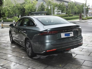 Geely Galaxy Starshine 6 2026, el Sedán Híbrido Más Vendido, Autos Nuevos Chinos para Exportación, Depósito <span class=keywords><strong>de</strong></span> 2000 <span class=keywords><strong>USD</strong></span> - Product Image 4