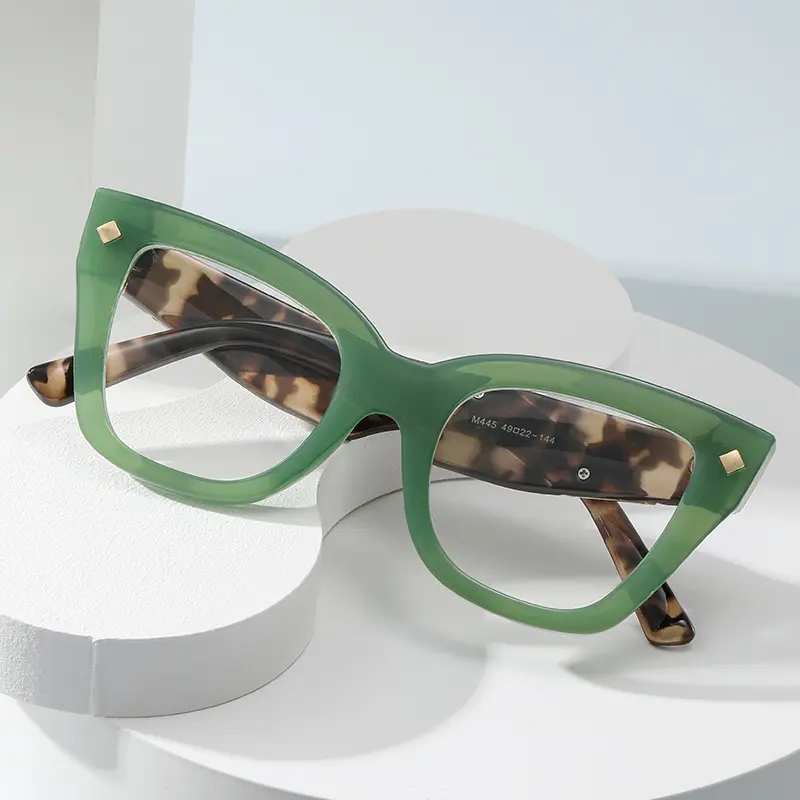 نظارات شمسية نسائية بنمط جديد من الشركة المصنعة نظارات شمسية مصممة خصيصًا نظارات شمسية كلاسيكية مربعة الشكل للعين القط