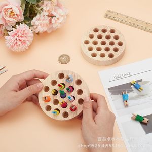 Bandeja de almacenamiento de bobinas de madera, organizador de agujas e hilos con múltiples orificios, bandeja de almacenamiento de hilos de coser, caja de almacenamiento de sobremesa para máquina de coser - Product Image 4