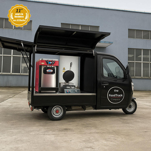 Triciclo Elettrico a 3 Ruote <span class=keywords><strong>Piaggio</strong></span> Ape Tuk Tuk Completamente Attrezzato Uso Ristorante, Carrello Bar Mobile e Chiosco Caffè in Vendita - Product Image 3