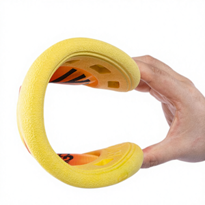 Gele EVA Interactieve Hondenspeelgoed Eco-vriendelijke Trainings- en Waterpretset Drijvende Kauwspeelgoed met Ballen 4 Seizoenen Veilig Duurzaam - Product Image 1