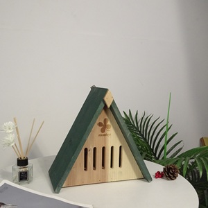 Vente en gros d'hôtels pour insectes en bois triangulaires pour les coléoptères, les coccinelles, toit vert, <span class=keywords><strong>maison</strong></span> pour insectes en bois naturel - Product Image 2