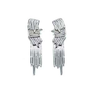 Pendientes de Moda, Acero Inoxidable 316L, Baño de Oro PVD, Diseño Largo y Elegante, Sostenible y Resistente - Product Image 1