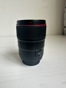 عدسة بزاوية واسعة EF 35 من الشرائع F/1.4L II USM عدسة تصوير بورتريه مستعملة - Product Image 4