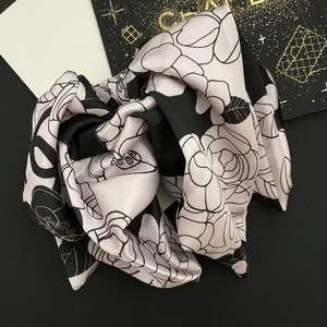 Marca de diseñador exquisita satén doble <span class=keywords><strong>C</strong></span> letra diadema, nueva cinta impresa Scrunchie Cola de Caballo diadema - Product Image 5