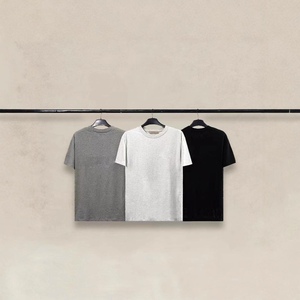 Camisetas de Manga Corta para Hombre, Color Sólido, Estilo Casual de Verano, Transpirables, Ligeras, al por Mayor, con Logotipo Personalizado OEM de Fábrica China - Product Image 3