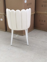 Chaise de salle à manger moderne de luxe avec structure en métal, revêtement en tissu/cuir PU, design ergonomique pour hôtels, mariages et événements