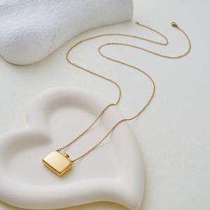 Chaîne de collier pour femme en acier inoxydable, surface lisse, forme géométrique creuse, style européen haut de gamme - Product Image 3