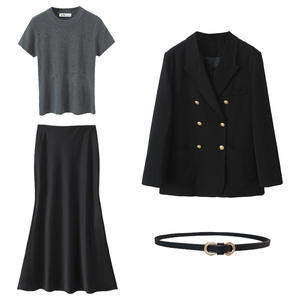 Falda de satén de cintura alta Runqi N9314 para mujer, color liso, talla grande, estilo primavera para ir al trabajo - Product Image 1