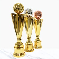 Trofeo de Fútbol de Metal Galvanizado Personalizado, Premio Deportivo Conmemorativo de Alta Gama de China para Campeones de Baloncesto y Voleibol