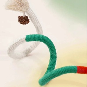 Cuerdas para masticar de hierba gatera para interiores interactivas, limpieza de dientes naturales ecológica, juguetes para masticar mascotas, empaquetados sostenibles, modernos, para todas las razas - Product Image 2
