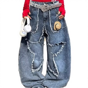 Jeans Baggy de Diseñador de Alta Calidad para Hombre, Lavado Oscuro, Denim con Parches Bordados y Detalles Desgastados - Product Image 3