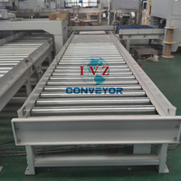 Convoyeur à rouleaux à gravité IVZ - Construction en acier, vitesse réglable, durable et facile à nettoyer