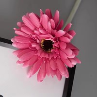 Bunga Gerbera Sutra Buatan Tangan Realistis - Simulasi Tinggi Tahan Lama untuk Dekorasi Rumah Thanksgiving Tahun Baru Natal