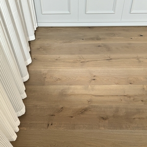 Pavimento in Legno Ingegnerizzato con Struttura Multistrato in Impiallacciatura di Rovere Europeo, Spessore 12mm, per Casa e Ufficio - Product Image 3