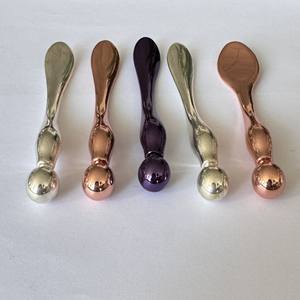 Crema para ojos Scoop Roller News Skincare Scoop Rodillo cosmético Masajeador de ojos Cuchara de metal Maquillaje Cosmético Espátula Cuchara para cosméticos - Product Image 4