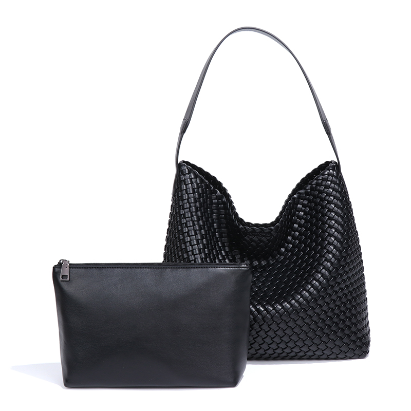 B2065 # สีดำ