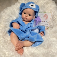 Poupée Reborn de 13 pouces avec poids - Bébé garçon hyper réaliste, tenue de nouveau-né, jouet en silicone souple, poupée de collection