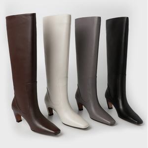 Bottes hautes pour femmes de qualité supérieure, nouvelle collection hiver 2025, en cuir véritable, bottes d'équitation avec talon aiguille et bout carré - Product Image 1