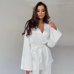 Conjunto de pijama de satén blanco de manga larga para mujer, ropa de dormir holgada con cordón de seda, bata de baño