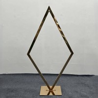 Candélabres en métal doré et argenté, grands, en forme de diamant, avec supports de bougies en acrylique, pour décoration de mariage, centres de table, supports de fleurs, vases