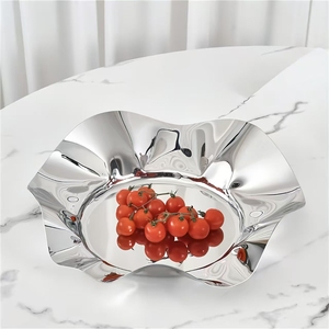 Assiettes de fête <span class=keywords><strong>en</strong></span> acier inoxydable de luxe nordique assiette de fruits hôtel KTV salon plateau de Table à thé ornements décoratifs plats floraux - Product Image 5