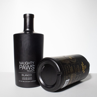 Bouteilles de vin en verre cristal noir mat pulvérisé avec bouchon en liège, étiquettes sérigraphiées en feuille d'or, couleur personnalisée pour gin, whisky, vodka