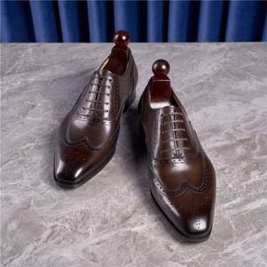 รองเท้าผ้าอ็อกซ์ฟอร์ดหุ้มข้อสำหรับผู้ชายรองเท้าสไตล์อังกฤษแบบเป็นทางการรองเท้างานแต่งงานหนังแกะสลักความสูงที่เพิ่มขึ้นระดับไฮเอนด์ - Product Image 1
