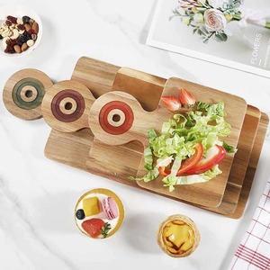 Planche à découper en bois d'acacia de qualité supérieure avec rainure pour les jus, surface de découpe réversible pour la préparation des aliments en cuisine, disponible à la vente - Product Image 3