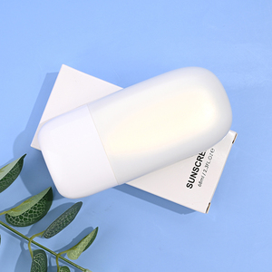Logo personnalisé crème minérale naturelle pour le <span class=keywords><strong>visage</strong></span> crème <span class=keywords><strong>solaire</strong></span> apprêt hydratant maquillage hydratant et imperméable avec fonction d'écran <span class=keywords><strong>solaire</strong></span> liquide - Product Image 3