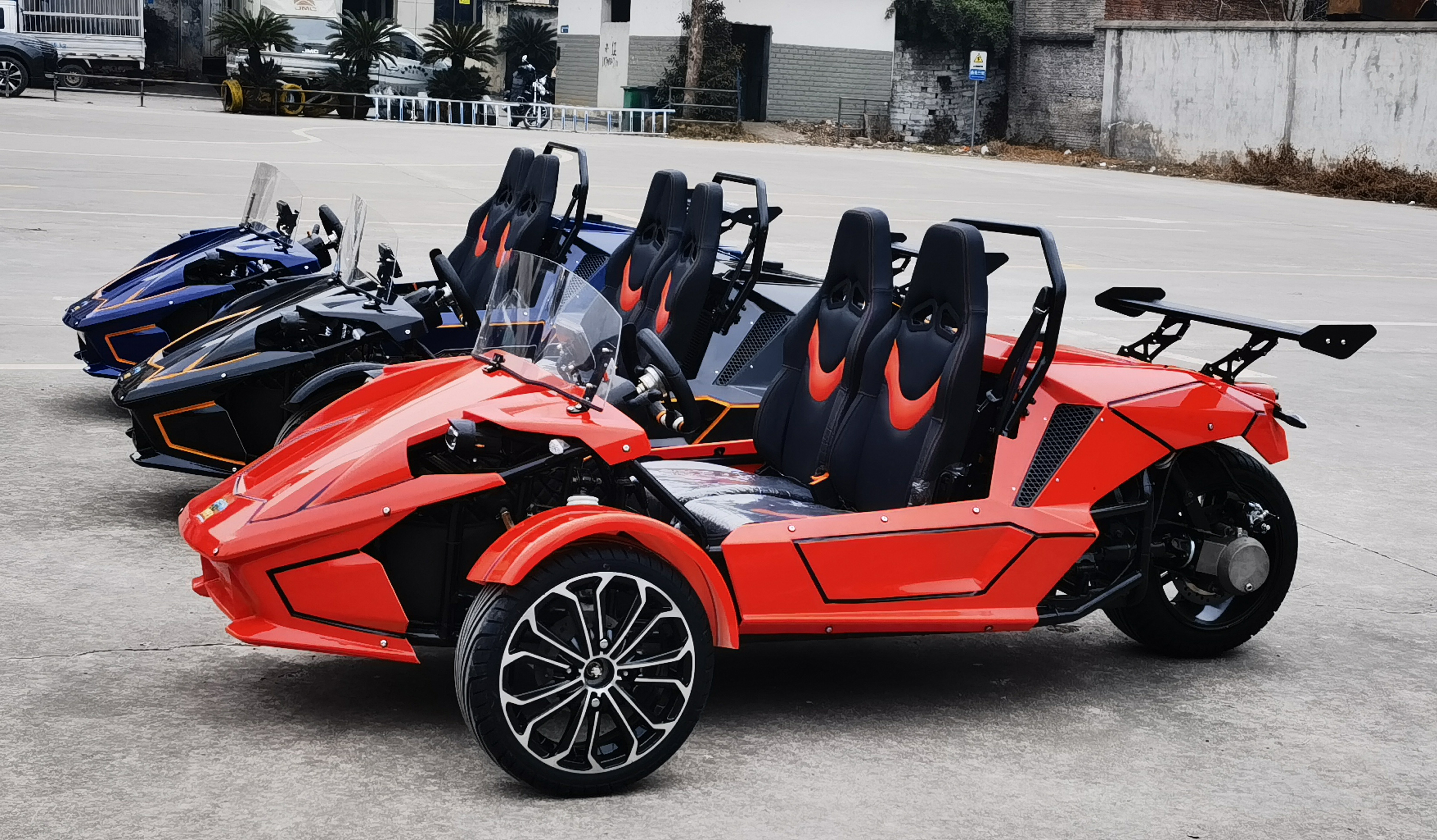 Ztr Trike Roadster 350cc - Smart Electric Roadster Car