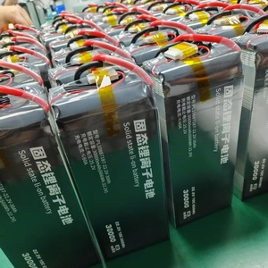 Baterai Drone Solid State Isi Ulang Densitas Tinggi 6S 12S 14S 16000mAh 22000mAh 27000mAh 30000mAh 32000mAh Baterai Drone UAV - Product Image 5