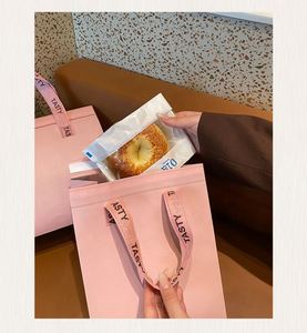 Insulated Non-Woven Lunch Cooler Bag for Warm Food and Pastries to Go - Product Image 2