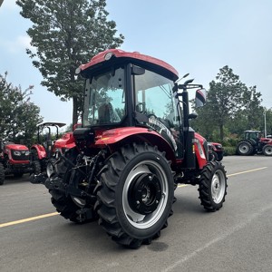 Tracteurs agricoles fabriqués en Chine, petits tracteurs agricoles 4x4, tracteurs compacts pour l'agriculture, tracteurs à quatre roues - Product Image 5