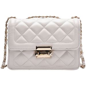 New Handmade Woven Bag with Unique Design High-end Fashion Multifunctional Woven Women's Handbag Wholesale Bag - Product Image 1