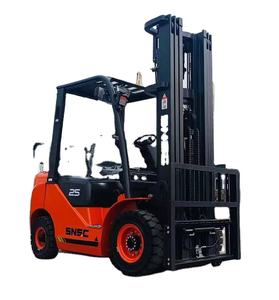 Nissan K25 2.5ton FL25 con transmisión automática Motor de nueva condición Carretilla elevadora LPG para plantas de fabricación de granjas minoristas - Product Image 1