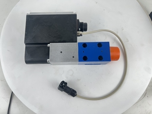 Hydraulique VT-DFPE-C-22/G24K0/2A0V/V VT-DFPE Proporcionnel 24V - Product Image 2