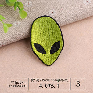 Fourniture de patchs de broderie personnalisés en fer sur ordinateur broderie astronaute et patchs en tissu extraterrestre pour chaussures et vêtements - Product Image 6