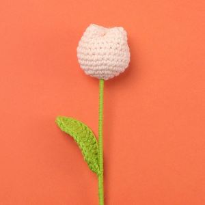 Flores de Tulipán Artificiales Tejidas a Crochet, Hechas a Mano, Regalos de Flores Tejidas con Hilo para el Día de la Madre y San Valentín - Product Image 6