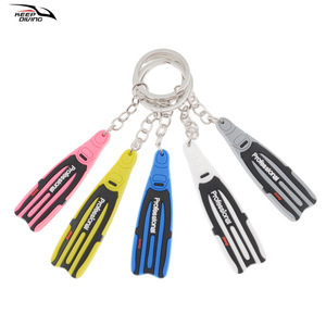 พวงกุญแจรูปครีบดำน้ำซิลิโคน Keep Diving รุ่น PS-034 สำหรับมืออาชีพ - Product Image 1