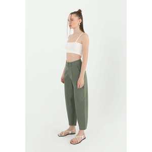 กางเกงคาร์โกเอวสูงผ้าแคนวาสระบายอากาศสีเขียวมะกอกสำหรับผู้หญิง - Product Image 3