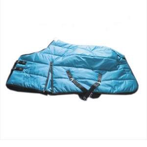 Fournisseur d'équipements équestres, qualité supérieure, vente en gros, conception personnalisée, couverture d'écurie pour chevaux d'hiver, tissu 210D et 420D, couvertures d'écurie pour chevaux - Product Image 5
