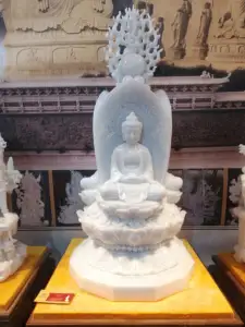 الرخام الأبيض يجلس بوذا التماثيل النحت ، اليشم بوذا تمثال