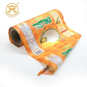 Rollo de película laminada de impresión personalizada, rollo de película de plástico para bolsita de agua de 500ml y película plegable de embalaje de alimentos para aperitivos - Product Image 6
