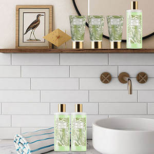 Nouvel arrivage, ensemble cadeau de bain spa pour <span class=keywords><strong>homme</strong></span> et femme, nombreuses options pour vous, choisissez OEM, vente en gros, lotion <span class=keywords><strong>gel</strong></span> <span class=keywords><strong>douche</strong></span> - Product Image 3