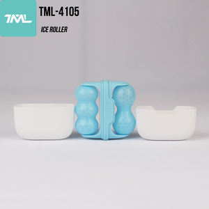 מוצר חדש SOICY S30 קרח רולר W בצורת <span class=keywords><strong>V</strong></span> בצורת מיני נייד קרח רולר עבור פנים עור - Product Image 4