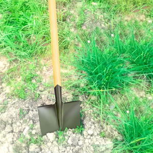 จอบขุดดิน จอบทำสวน หัวจอบเหล็กคาร์บอน 50Mn ด้ามไม้ ปลายจอบทรงเหลี่ยม สำหรับใช้งานกลางแจ้ง - Product Image 3