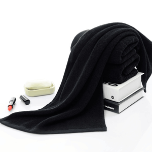 <span class=keywords><strong>Set</strong></span> di <span class=keywords><strong>Asciugamani</strong></span> in Cotone Nero per Hotel 5 Stelle/ Palestra/ Salone di Bellezza/ Parrucchiere - Product Image 1