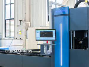 Machine de découpe laser CNC multi-langues adaptée aux habitudes de travail des operateurs de différents pays - Product Image 1